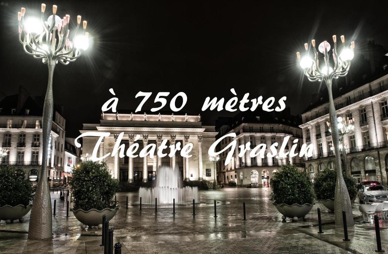 Apartamento Le nid des carmes Nantes Exterior foto